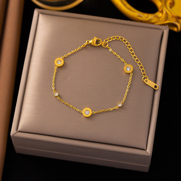 Brazalete Delgado Dorado Con Circulos