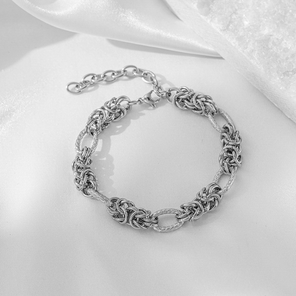 Brazalete Multiples Nudos Plateados