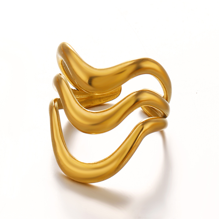 Anillo Curvo Dorado