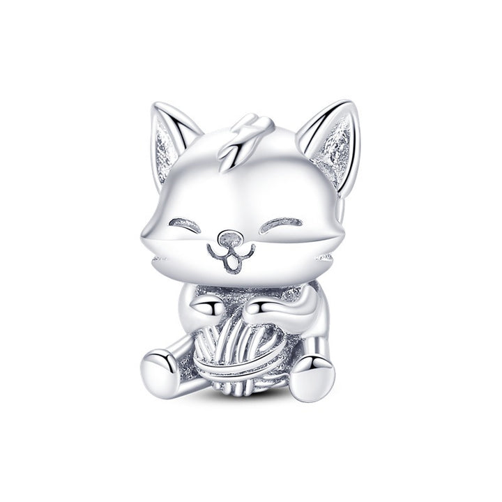 Gatito Tejiendo
