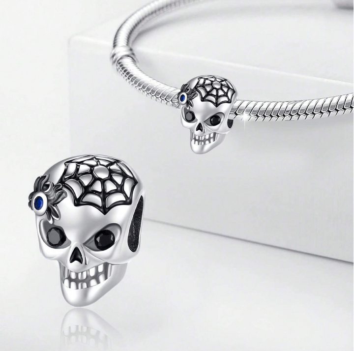 Calavera Con Telaraña