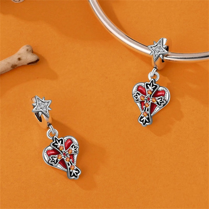 Cruz & Corazon Rojo