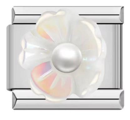 Italiano Flor Blanca Con Perla