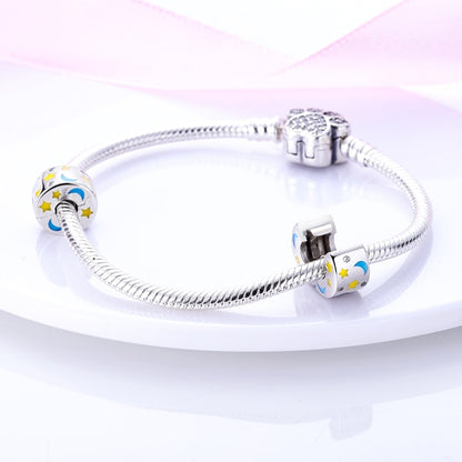 Clip Abalorio Luna & Estrellas Fluorescente
